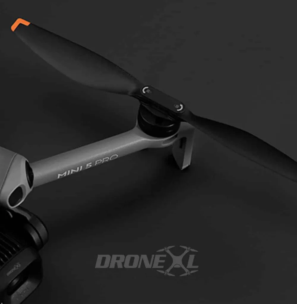 DJI Mini 5 Pro new type propellers.