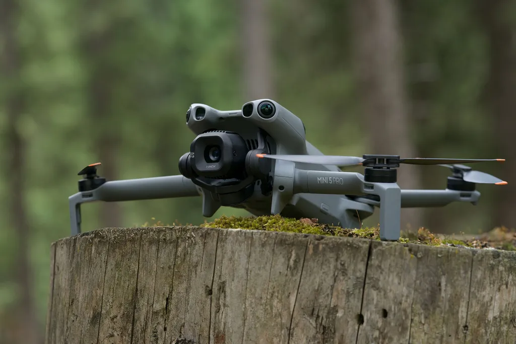 DJI Mini 5 Pro mở ra